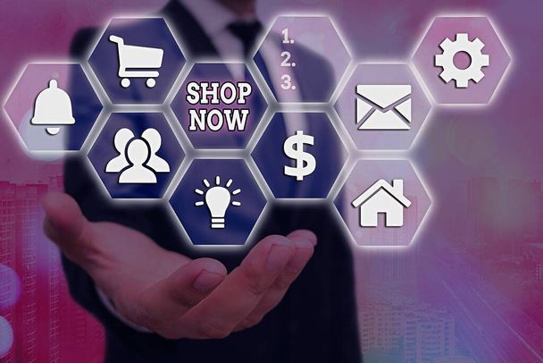 Shop Now. Бизнес-концепция маркетингового баннера, которая помогает собрать больше потенциальных покупателей
. - Фото, изображение