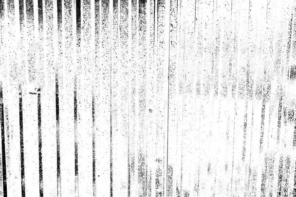 Hoja de metal corrugado sirve como una cerca, vista horizontal a rayas verticales - Foto, Imagen