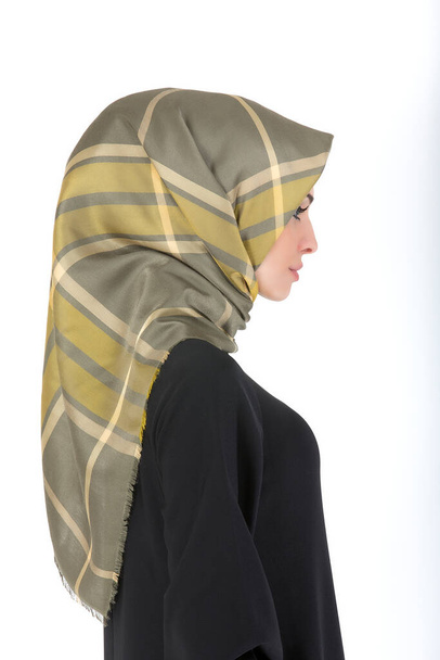 szép muszlim nő hidzsáb아름 다운 무슬림 여성 hijab - Fotó, kép