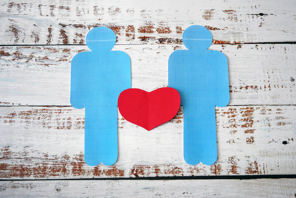 Dva lidé a symbol srdce, Igbt koncept - Fotografie, Obrázek