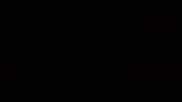 Cherish nero vive testo su uno sfondo nero e polizia rosso flasher blu. BLM a sostegno del popolo afroamericano. - Filmati, video