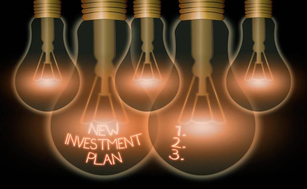 Szövegírás Új beruházási terv. Pénzügyi célok és célkitűzések üzleti koncepciója az Ön pénzügyi forrásaival. - Fotó, kép