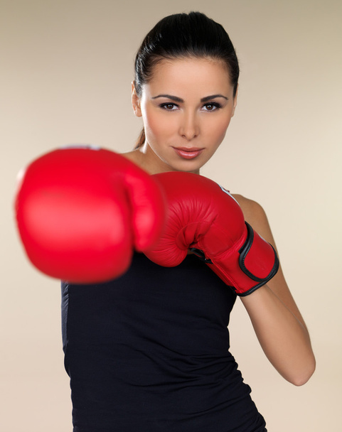 Brunette boxing girl - Foto, Imagem