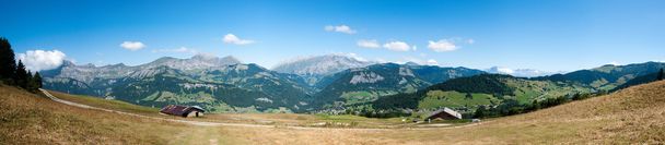 Panorama dos Alpes franceses
 - Foto, Imagem