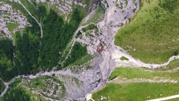 A Delika kanyon légi kilátása Burgosban, Spanyolországban. - Felvétel, videó