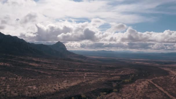 Krajobraz wokół kanionu Madera w Arizonie, antena - Materiał filmowy, wideo