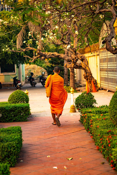Buddhist temple in Siem Reap, Cambodia  - Foto, imagen