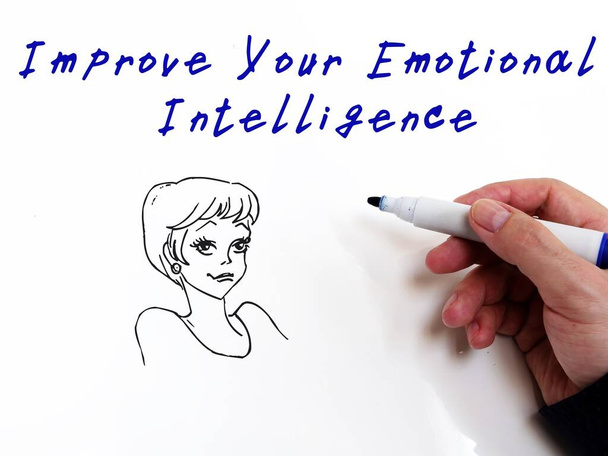 Conceito de motivação sobre melhorar sua inteligência emocional com sinal no pedaço de papel
. - Foto, Imagem
