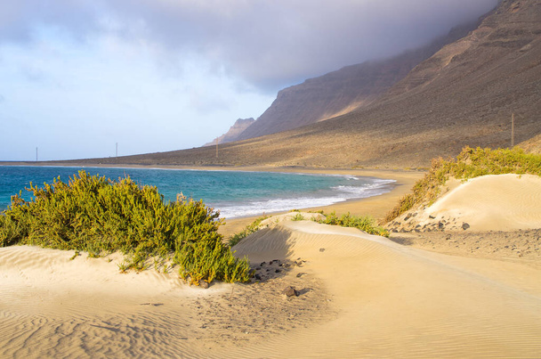 Risco beach surrounded by cliffs on Lanzarote - Spain - Foto, immagini