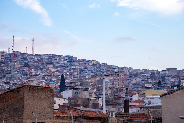 Widok na Izmir z Kemeralti. Miasto Izmir, Turcja. - Zdjęcie, obraz