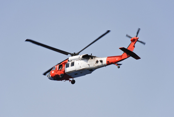 Вертолет возле острова Тиран
 - Фото, изображение