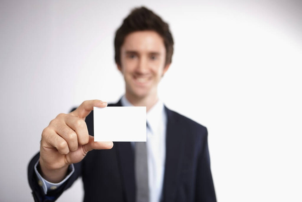 Businessman with business card - Foto, imagen