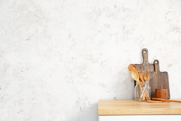 Set of utensils on kitchen counter - Foto, Imagem