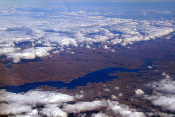 uitzicht over de wolken - Foto, afbeelding