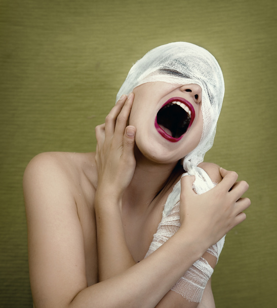 Screaming woman - Zdjęcie, obraz