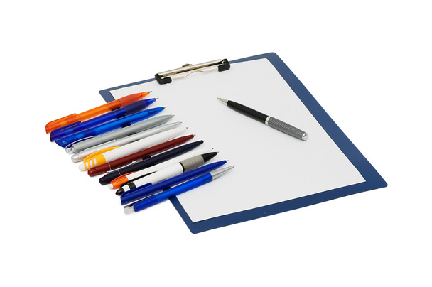 Set of ball pens and the note - Foto, imagen