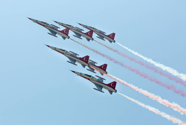 Turkish flag colors planes flying in the sky - Fotoğraf, Görsel