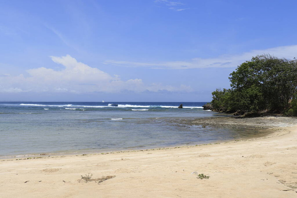 Nusa Dua Praia e mar, Dempasar, Indonésia
 - Foto, Imagem