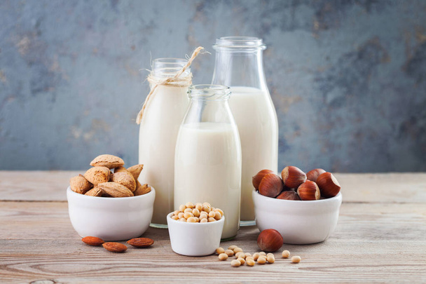 dairy free milk drink and ingredients for breakfast - food and drink - Zdjęcie, obraz