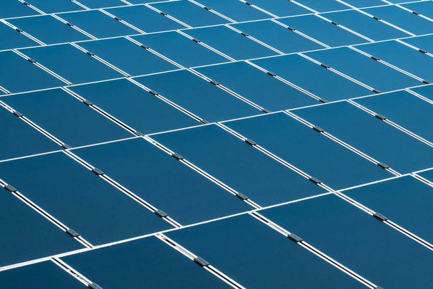 paneles solares planta fotovoltaica de primer plano - Foto, Imagen