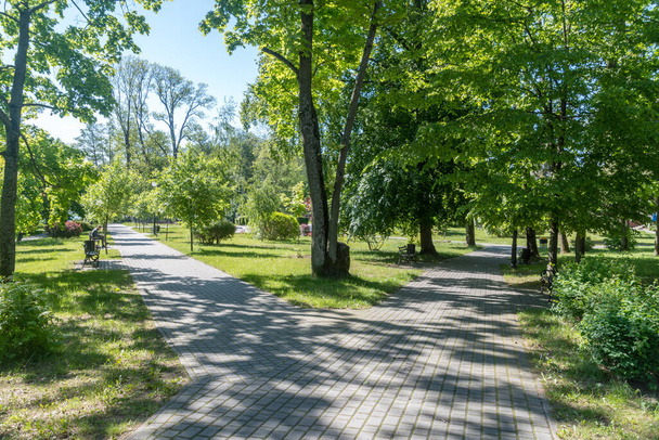 Parque de Aviadores en Mragowo, Polonia
. - Foto, imagen