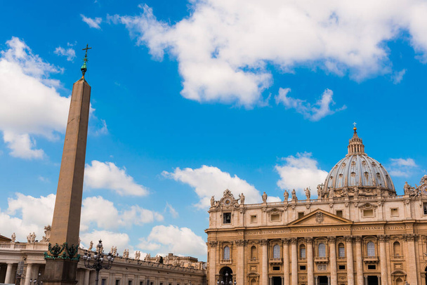 Dome of the Church of St. Peter's Square Vatican City - 写真・画像