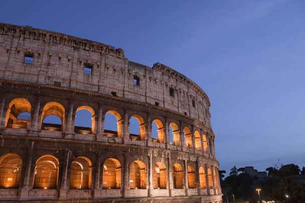 Colisée à Rome, amphététiste romain en haute résolution - Photo, image