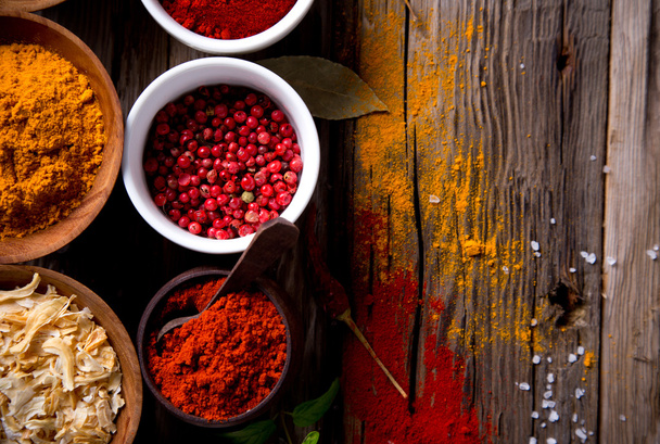 Assorted spices - Foto, afbeelding