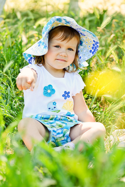 summer toddler girl - Foto, immagini