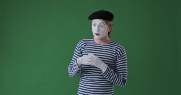Confused mime artist coming up with a brilliant idea - Footage, Video