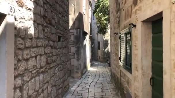 Walking through the streets of Stari Grad old town in Croatia - Footage, Video