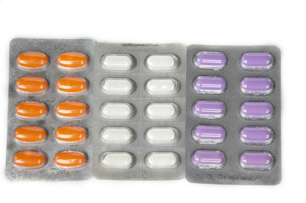 Leki farmaceutyczne pigułki & Antybiotyki kapsułki  - Zdjęcie, obraz
