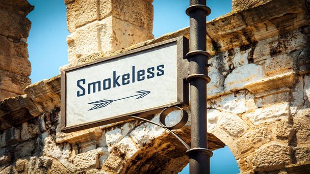 Señal de la calle la dirección de camino a Smokeless
 - Foto, imagen