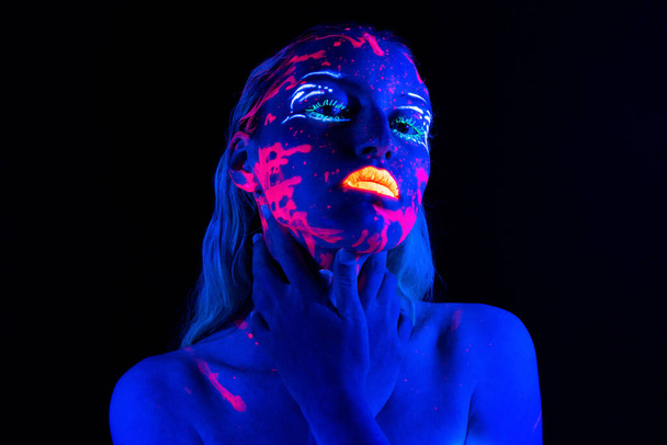 Image of young girl with bright make-up in neon - Foto, Imagem