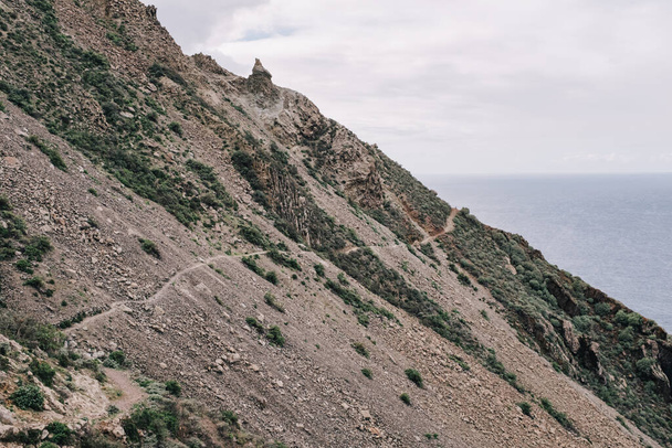 Mountain path throw the mountain valley on Tenerife - Fotoğraf, Görsel