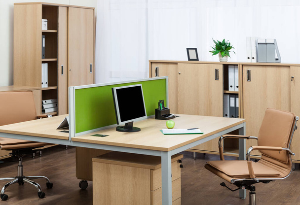 comfortable workplaces in a modern office - Фото, зображення