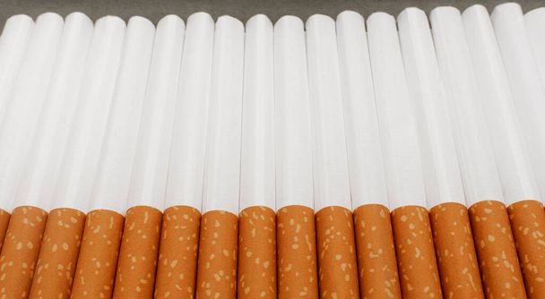 Много сигарет для курения
 - Фото, изображение