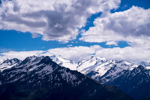 Mountains of European Alps at Hohe Tauern in Salzburg, Austria - Фото, зображення