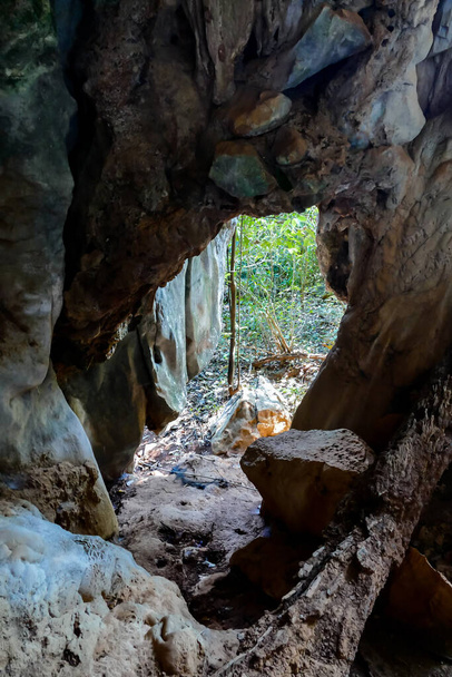 洞窟内の洞窟美しい写真デジタル画像 - 写真・画像