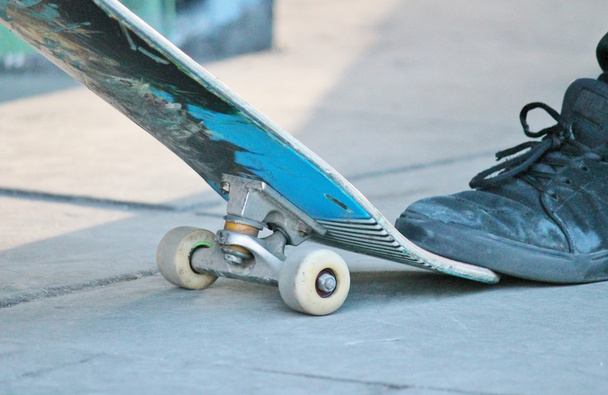 Skateboard na skate park - Fotografie, Obrázek