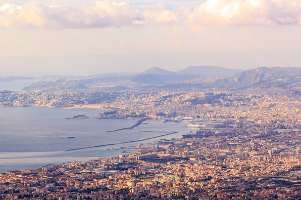 Неаполь вид з гору Везувій. Італія - Фото, зображення