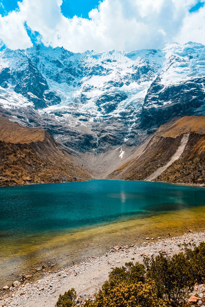 Laguna Humantay Peru, Cusco. - Фото, изображение