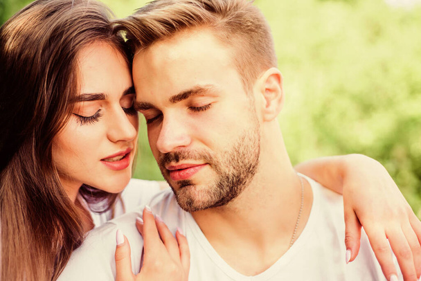 One and only. couple relax outdoor. Tender feeling. girl with guy in park. Beauty and fashion. happy valentines day. summer vibes. family weekend. romantic date. couple in love. Skin and hair care - Фото, изображение
