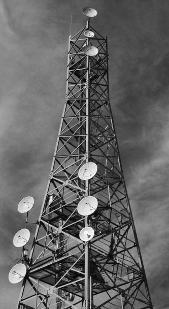 Antennitorni
 - Valokuva, kuva