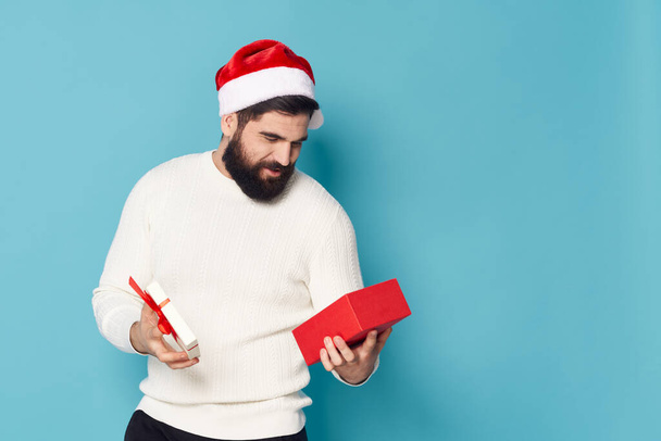 Bearded man christmas holiday lifestyle - Фото, зображення
