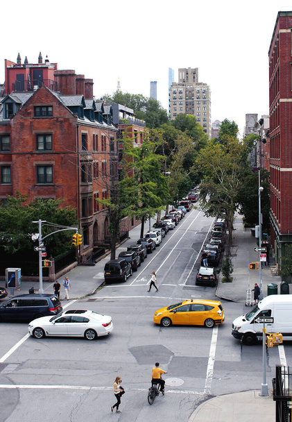 NEW YORK, NY, Usa, 2. lokakuuta 2016. Manhattanilla. Broadwaylle. New York City katu tie Manhattanilla päivällä - Valokuva, kuva