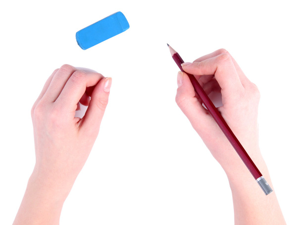 elleri kalem ve silgi üzerinde beyaz izole - Fotoğraf, Görsel