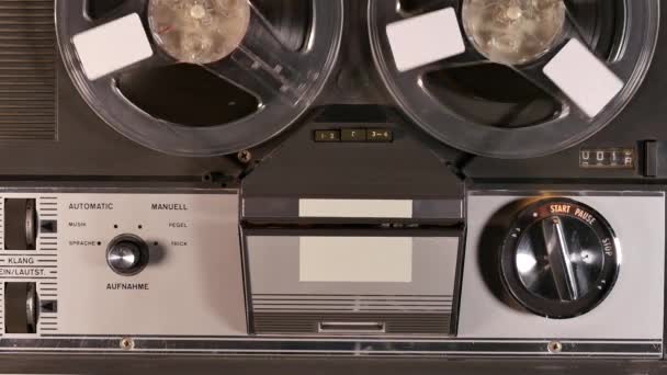 古いヴィンテージリールのスタジオショットリールテーパコーダー再生音楽 - 映像、動画