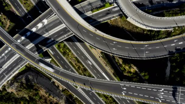 Time lapse of huge highway road interchange near the Haifa transportation underground caves, vue aérienne sur drone, 4k - Séquence, vidéo
