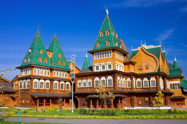 drewniany Pałac w Rosji - Zdjęcie, obraz